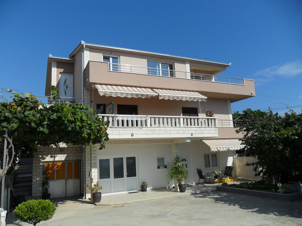 Ferienwohnung Apartman Soda Trogir Exterior foto