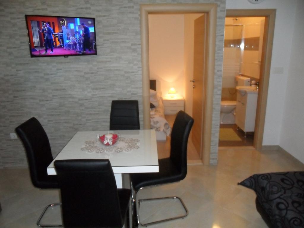 Ferienwohnung Apartman Soda Trogir Exterior foto